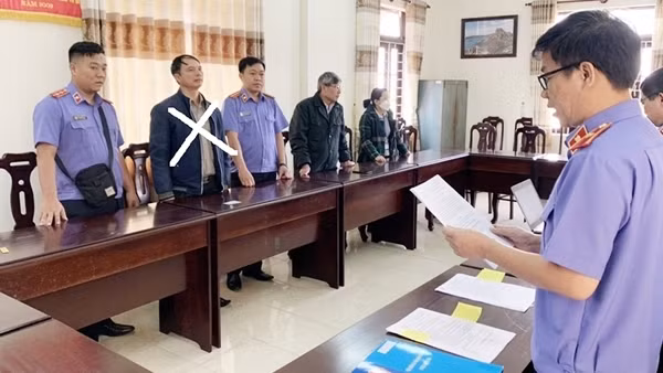 Lật tẩy thủ đoạn gian dối của cựu Phó Chi cục Thi hành án dân sự Đà Lạt