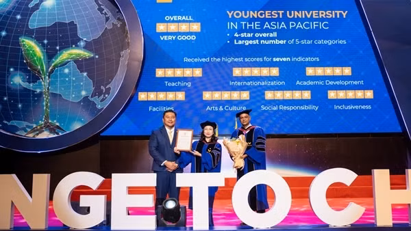 VinUni là đại học trẻ nhất Châu Á – Thái Bình Dương đạt 7 tiêu chí QS 5 sao