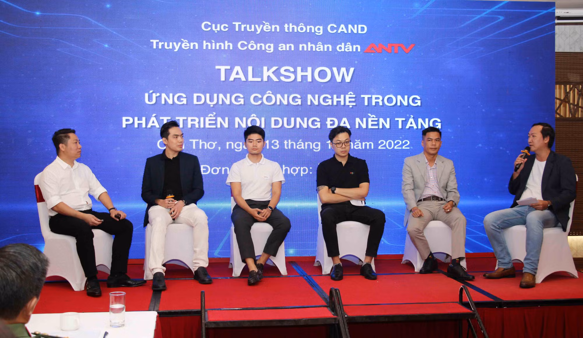 Tăng cường ứng dụng công nghệ trong phát triển nội dung đa nền tảng trong Truyền hình, Phát thanh CAND -0