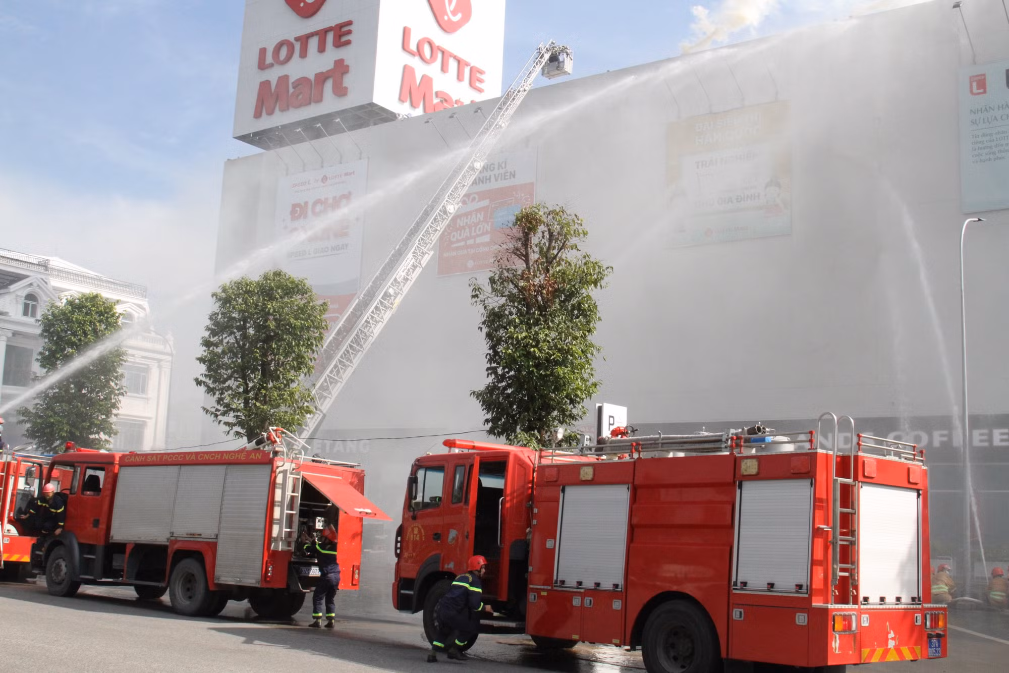 Nghệ An: Huy động lực lượng lớn tham gia diễn tập phương án PCCC&CNCH cấp tỉnh&nbsp; -0
