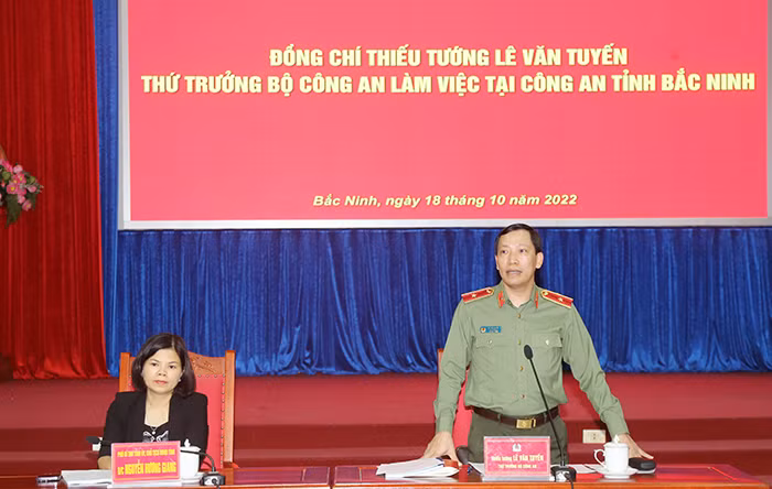 Thứ trưởng Lê Văn Tuyến kiểm tra công tác tài chính, hậu cần, kỹ thuật tại Công an tỉnh Bắc Ninh -0