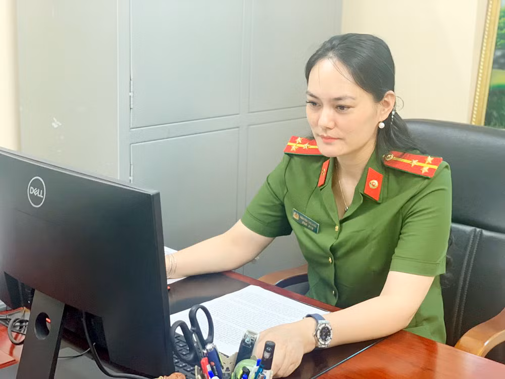 Những lá đơn tình nguyện -0
