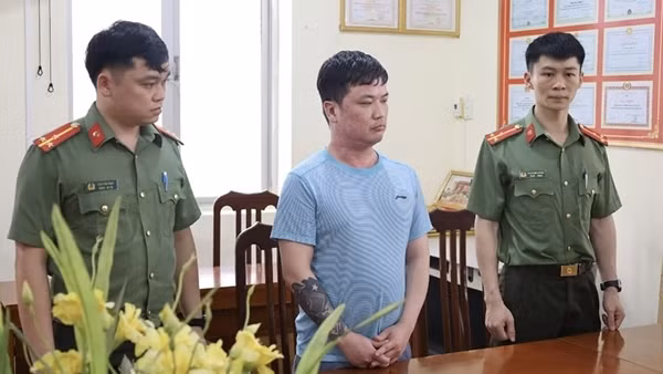 Khởi tố đối tượng Lê Việt Hùng&nbsp;về hành vi cưỡng đoạt tài sản