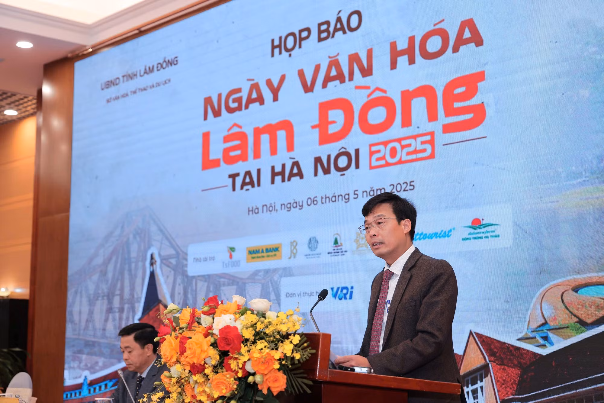 Khám phá văn hoá truyền thống độc đáo của Lâm Đồng giữa thủ đô Hà Nội -0