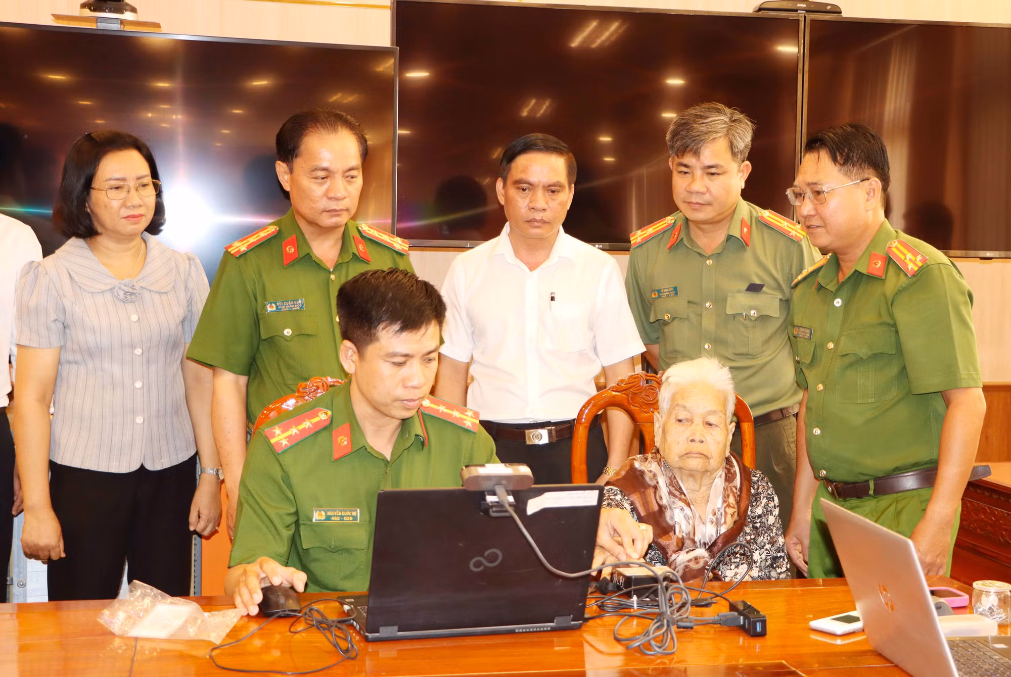 Công an Bạc Liêu tổ chức thu nhận mẫu ADN thân nhân liệt sĩ chưa xác định danh tính -2