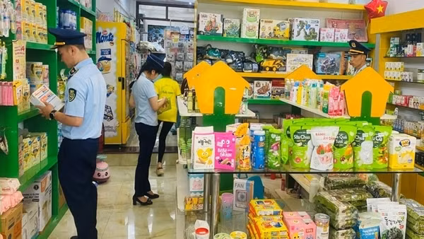 Tăng cường rà soát sản phẩm thuốc, thực phẩm dinh dưỡng, thực phẩm bảo vệ sức khỏe