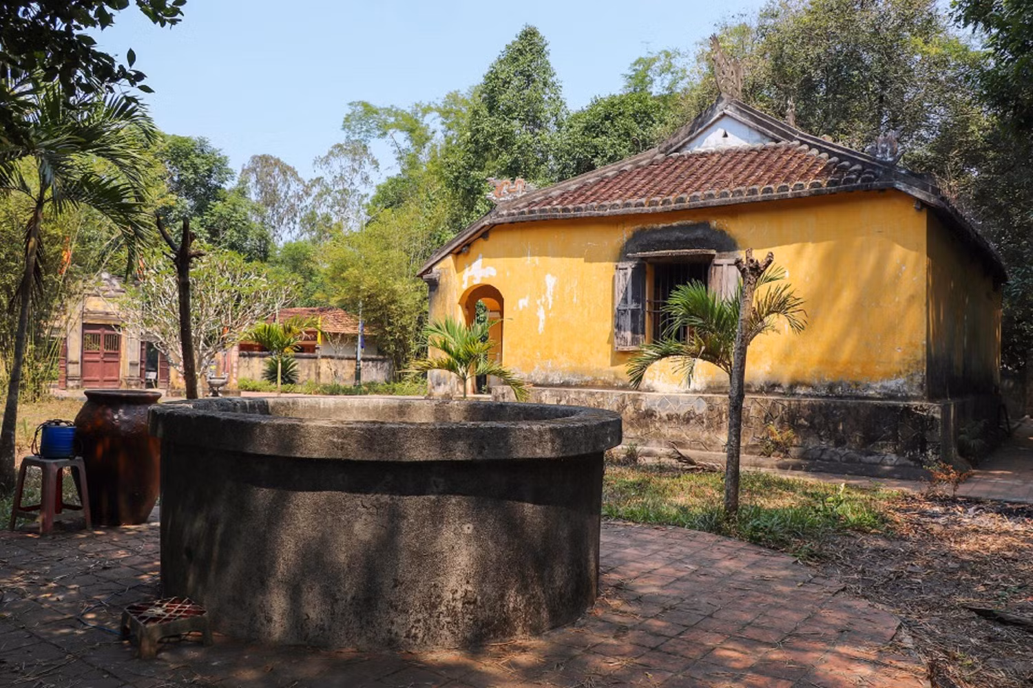 Huyền thoại trong lòng cát -0