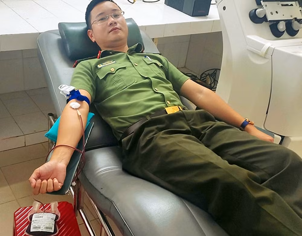 Chuyện về Đại úy Công an đoạt giải cao nhất&nbsp;cuộc thi Đại sứ văn hóa đọc trong CAND -0