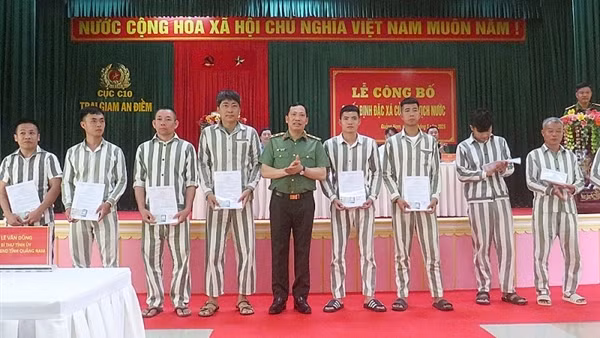 Tạo điều kiện thuận lợi nhất để người được đặc xá nhanh chóng tái hòa nhập cộng đồng