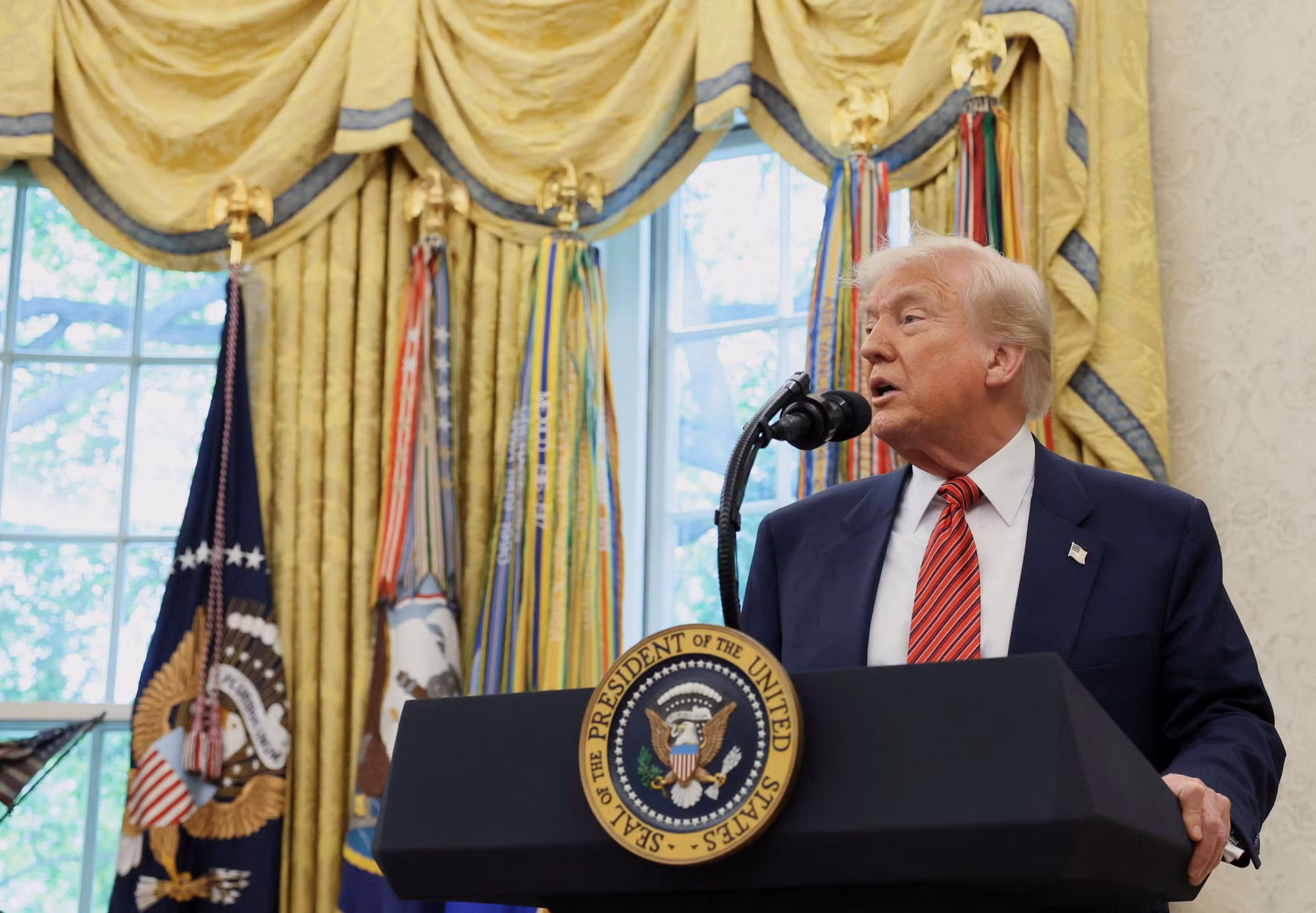 Ông Trump lên tiếng về thông tin muốn đổi tên 