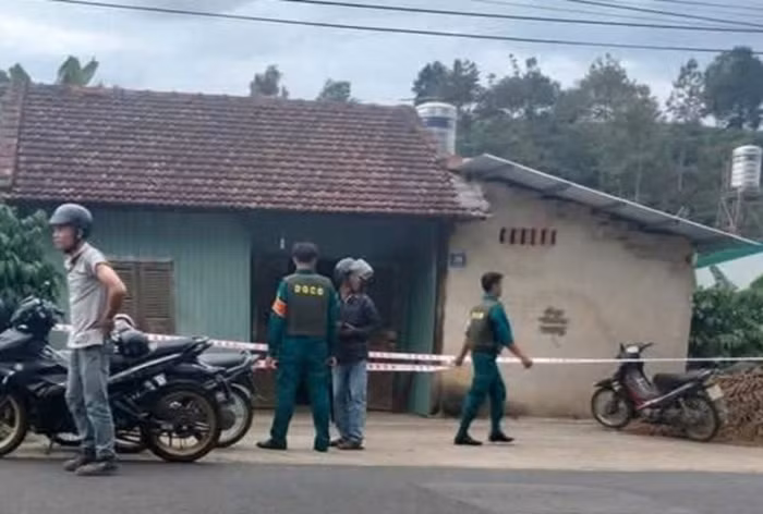 Vắng nhà lâu này, trở về phát hiện thi thể trong phòng tắm -0