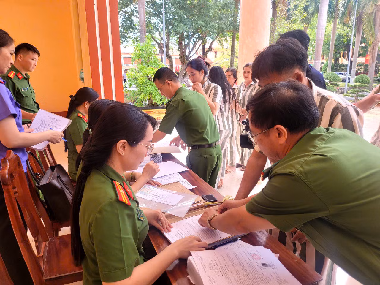 Trại giam Xuân Lộc, Thủ Đức công bố Quyết định đặc xá của Chủ tịch nước -1