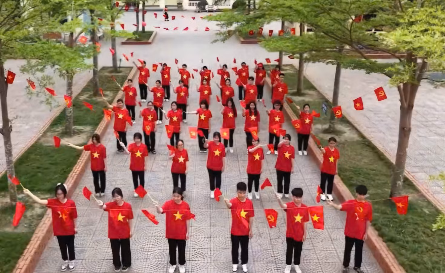 Lan tỏa niềm tự hào quê hương, đất nước -0