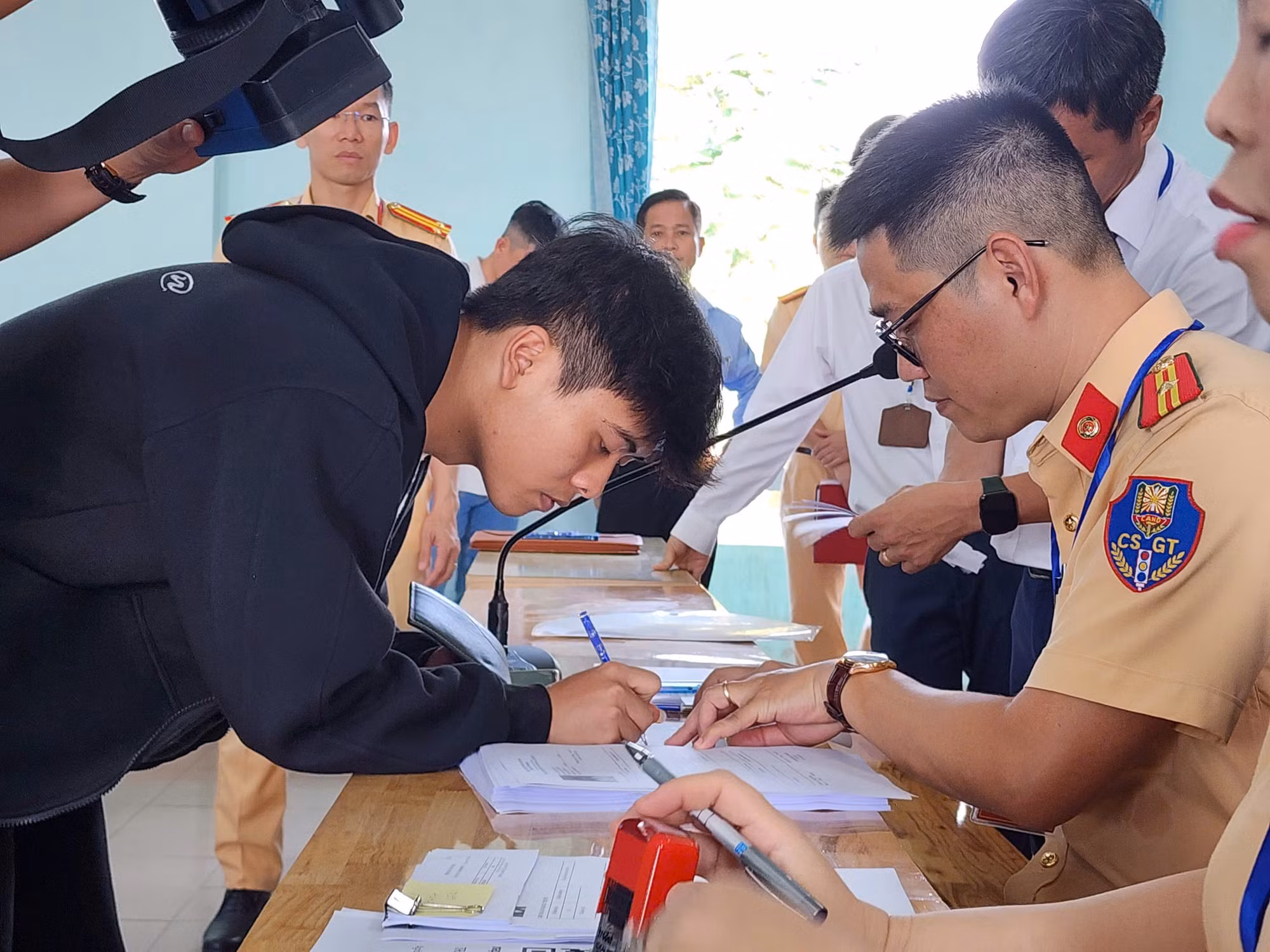 Công an TP Đà Nẵng tổ chức kỳ sát hạch lái xe đầu tiên: 