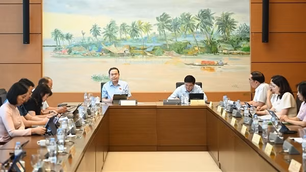 Chủ tịch Quốc hội: cần bổ sung các chính sách ưu đãi cho kết quả nghiên cứu khoa học