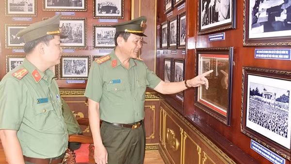 Công an tỉnh Bạc Liêu: Thấm nhuần Sáu điều Bác Hồ dạy