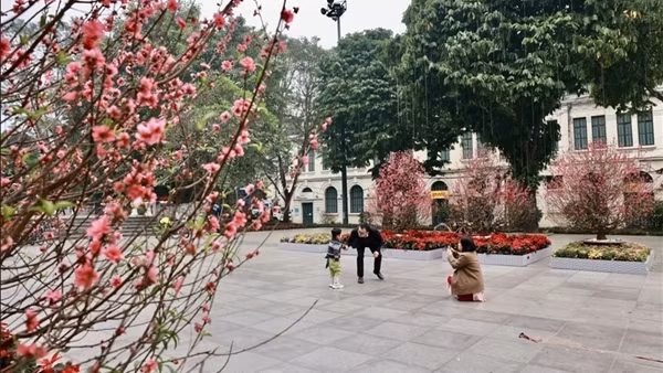 Miền Bắc đêm rét ngày nắng ấm 26 độ, Nam Bộ nóng bức