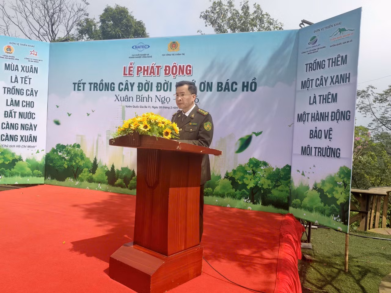 Trồng 20 ngàn cây xanh góp phần phục hồi hệ sinh thái, tạo không gian sinh thái bền vững cho rừng quốc gia Ba Vì -0
