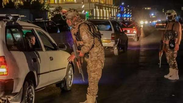 Pakistan khai hoả, tuyên bố chiến tranh với Afghanistan
