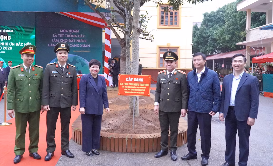 Hưởng ứng phong trào “Tết trồng cây đời đời nhớ ơn Bác Hồ”, Bộ Công an sẽ trồng trên 3 triệu cây các loại -0