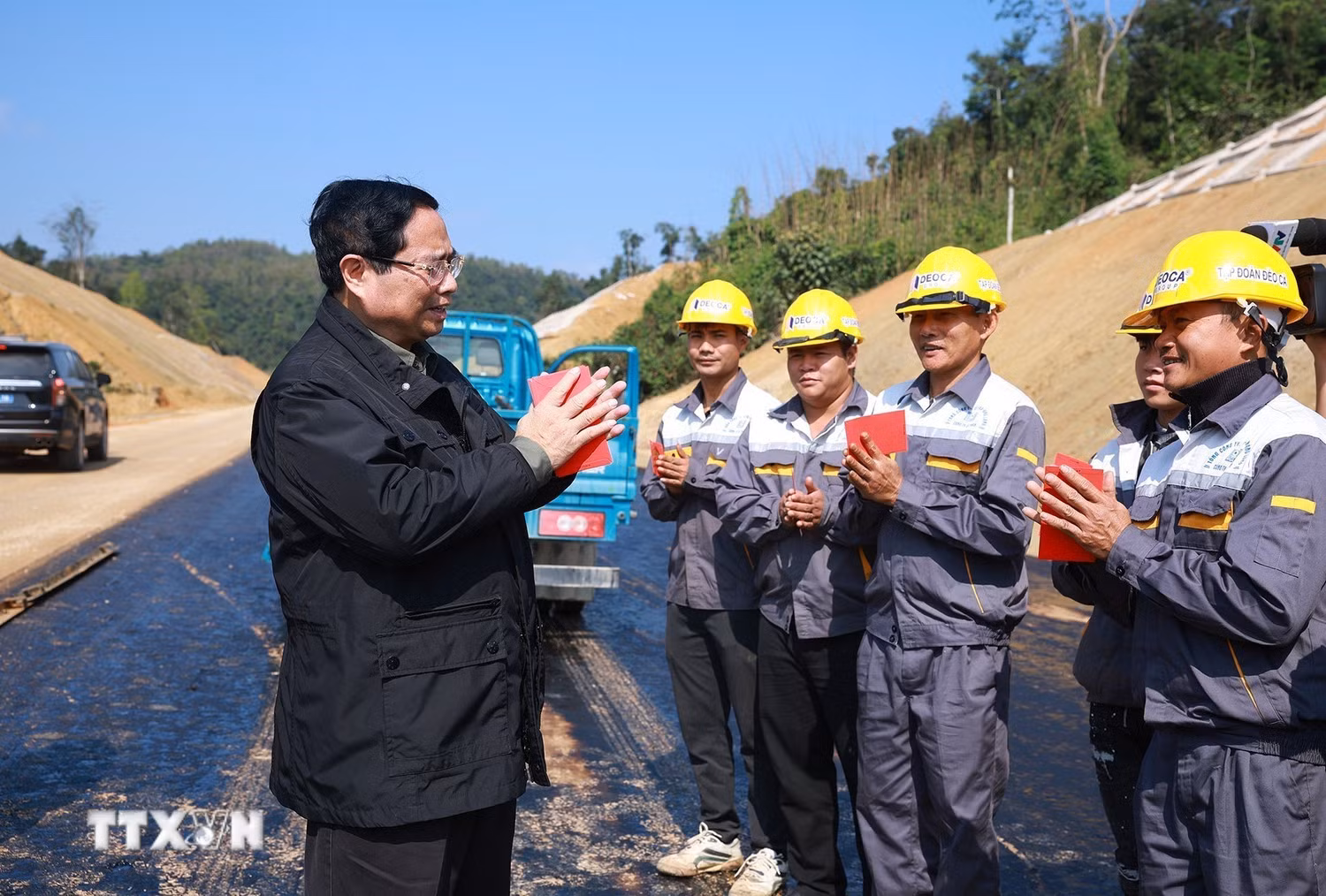 Thủ tướng: Phát huy tinh thần trận đánh Đông Khê để hoàn thành 2 tuyến cao tốc ở Lạng Sơn, Cao Bằng -0