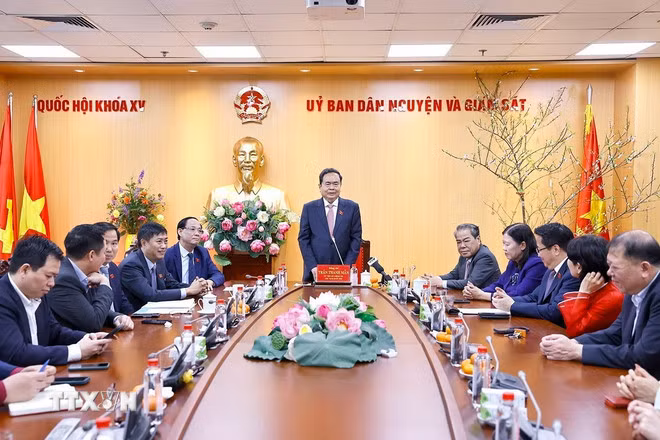 Chủ tịch Quốc hội Trần Thanh Mẫn giao nhiệm vụ cho các Ủy ban của Quốc hội -0