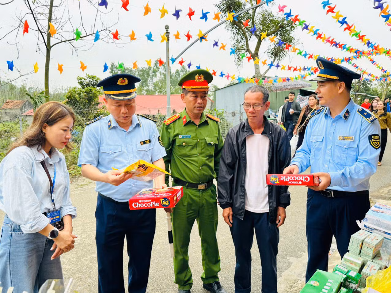 Đảm bảo thị trường an toàn, lành mạnh mùa lễ hội đầu xuân -0