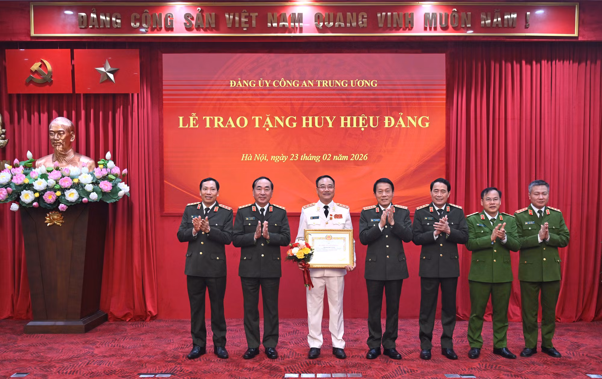 dsc_4090 - copy.jpg -0