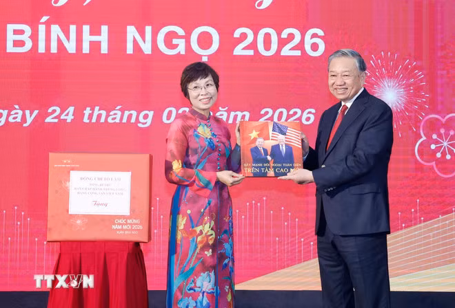 Tổng Bí thư Tô Lâm: TTXVN vươn lên ở tầm cao mới, xứng đáng là mạch máu thông tin tin cậy của đất nước -0