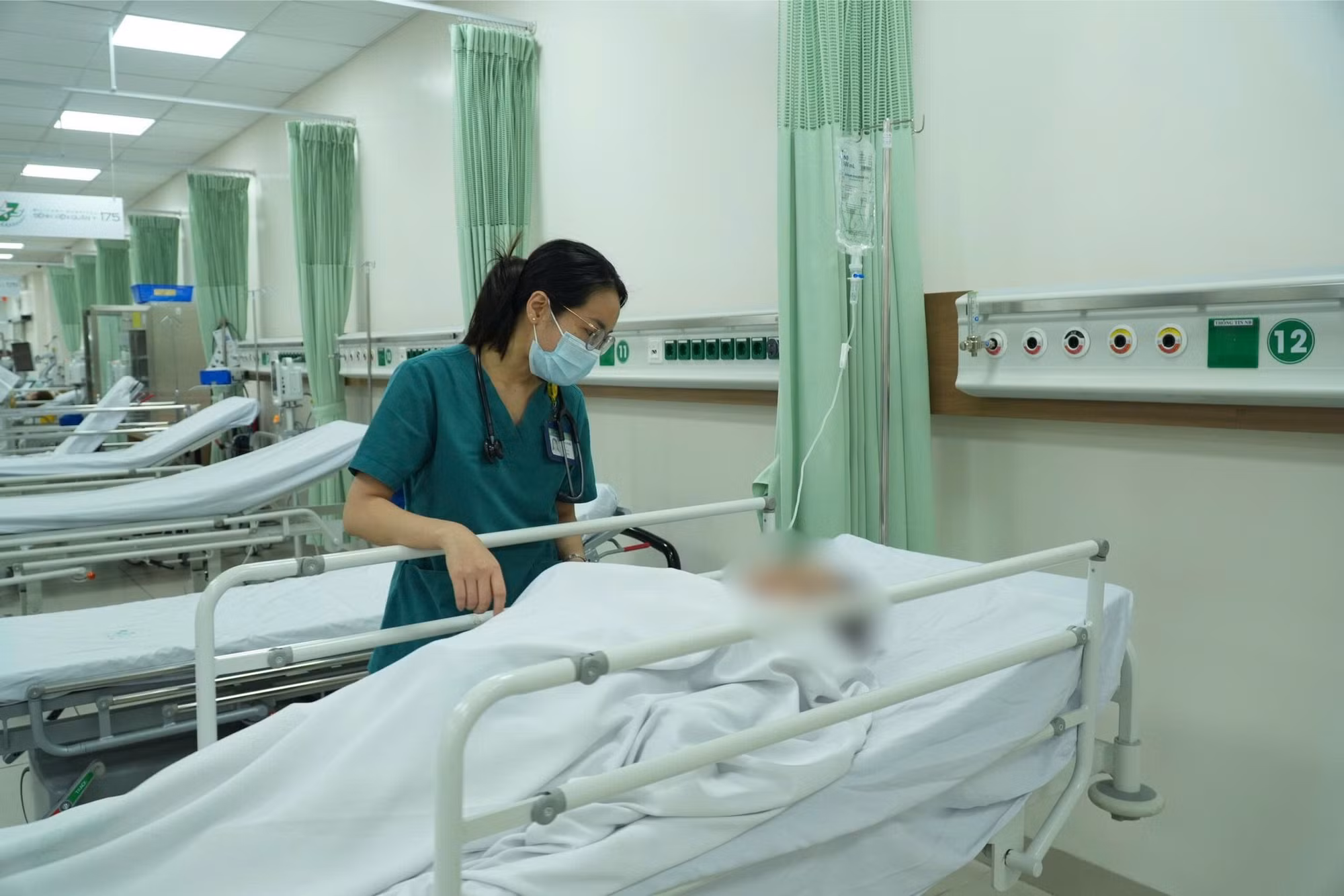 TP Hồ Chí Minh lại có nhiều ca nghi ngộ độc thực phẩm sau khi ăn bánh mì -0