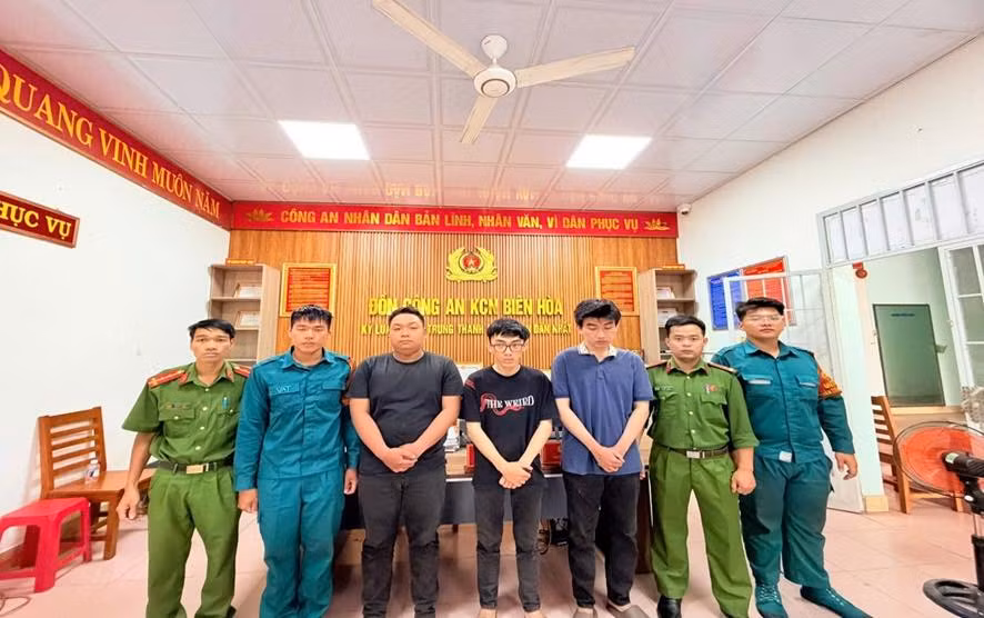 Bắt nhóm giả danh Công an để cưỡng đoạt tài sản -0
