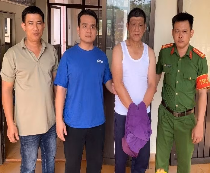 Bắt đối tượng truy nã thay tên tuổi trốn 21 năm -0