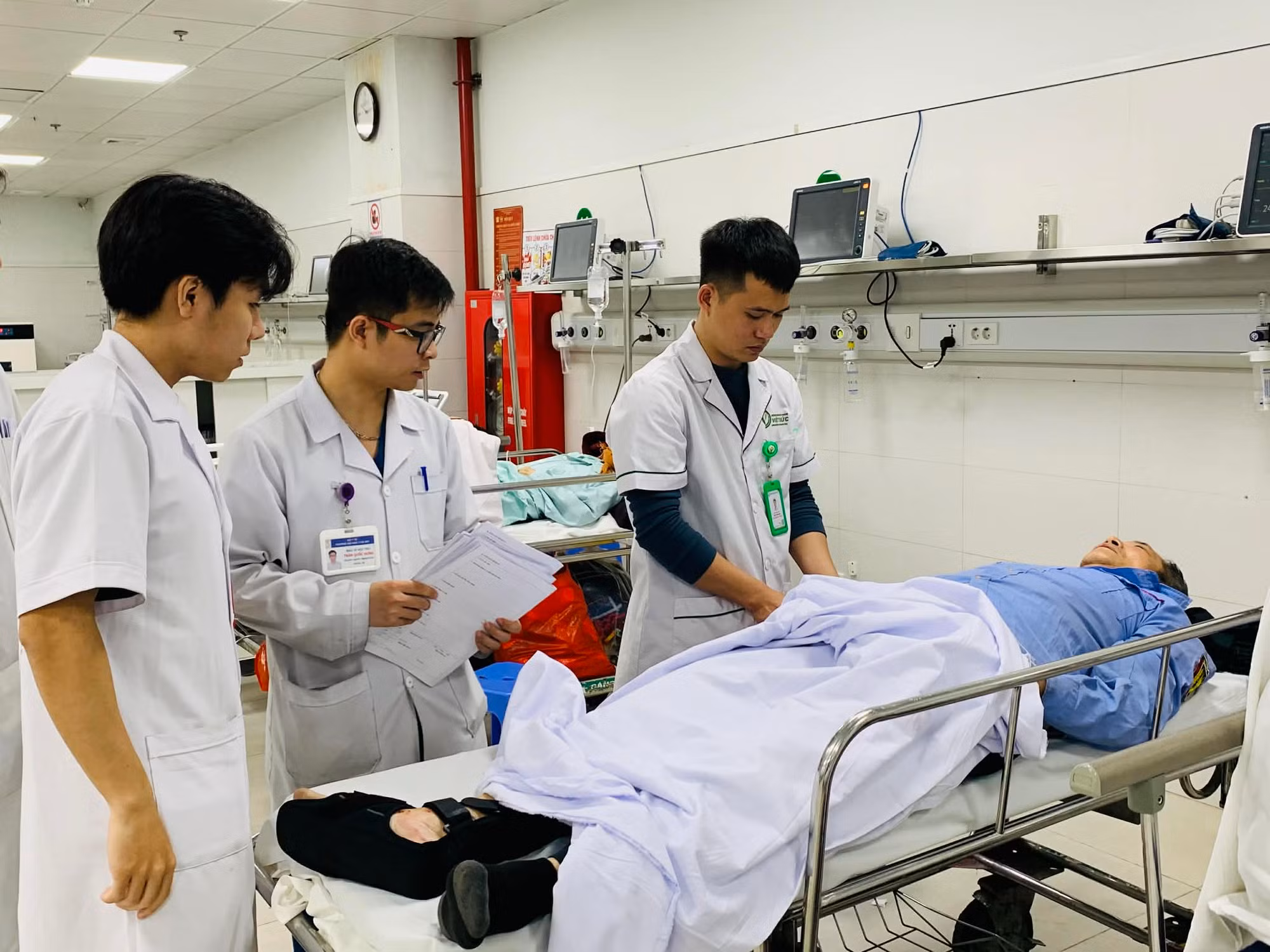 Ghi ở Bệnh viện Việt Đức: Tai nạn giao thông do rượu bia không giảm -0