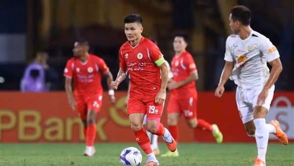 CLB Bóng đá Công an Hà Nội và lợi thế trong cuộc đua vô địch V. League