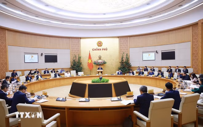 Thủ tướng: Cắt giảm tối đa thủ tục hành chính, giảm phiền hà cho người dân, doanh nghiệp -0