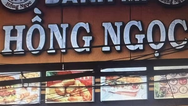 Khẩn trương làm rõ vụ hàng chục người nghi ngộ độc sau khi ăn bánh mì