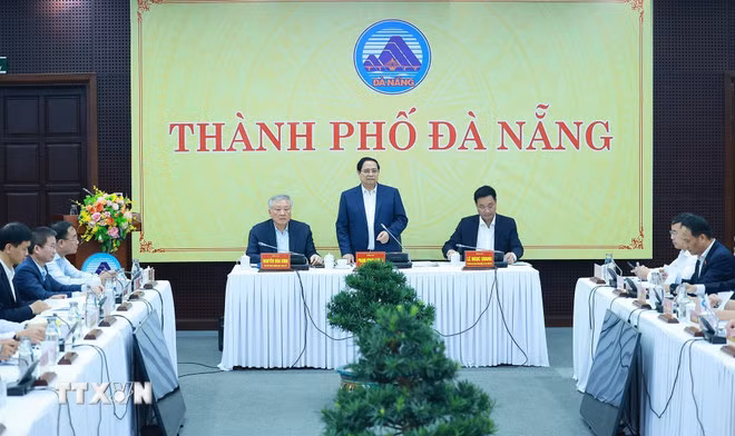 Thủ tướng Phạm Minh Chính làm việc với Ban Thường vụ Thành ủy Đà Nẵng -0