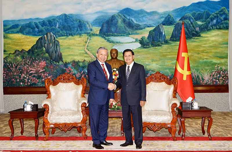 Bộ trưởng Tô Lâm chào xã giao Tổng Bí thư, Chủ tịch nước Lào Thoong-lun Sỉ-su-lít -0