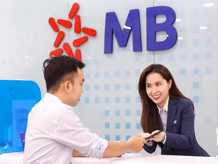 MB tiếp tục vào Top 3 doanh nghiệp được nhà đầu tư yêu thích nhất -0