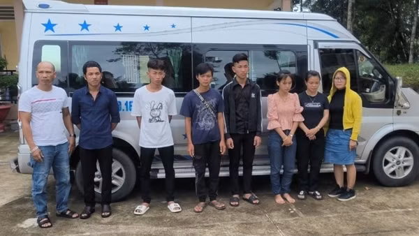 Đưa người xuất cảnh trái phép sang Campuchia theo chỉ tiêu của một công ty game