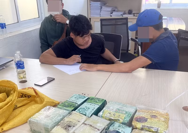 Án tử hình cho thanh niên mua 1,9 tỷ đồng ma túy mang về Đà Nẵng -0