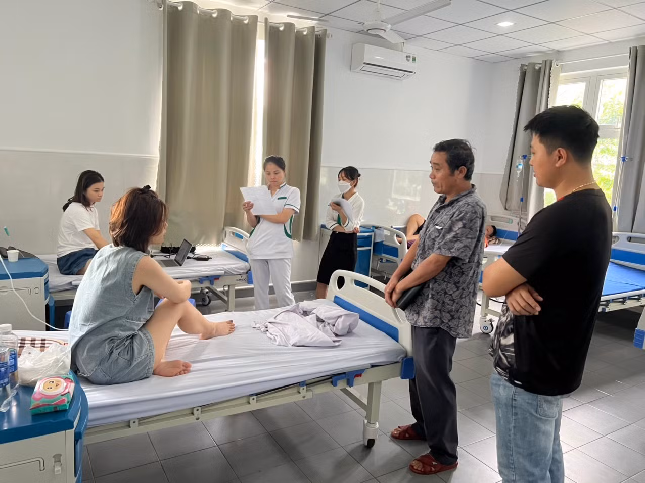 Kết quả xét nghiệm vụ bánh mỳ Phượng khiến gần nhiều người bị ngộ độc: Có nhiều vi khuẩn sinh độc tố trong chả -0