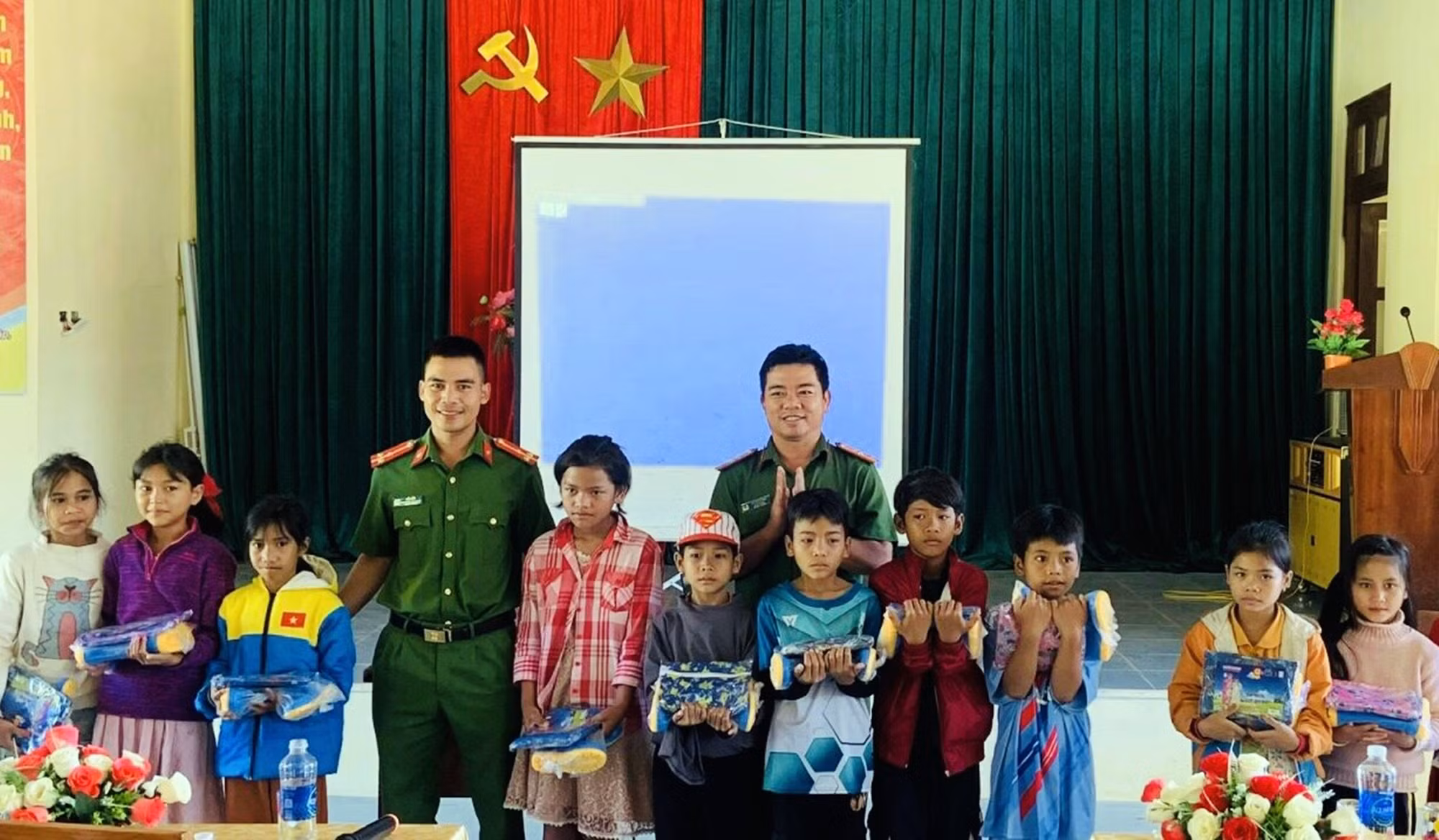 Đẩy mạnh tuyên truyền phòng, chống ma túy tại vùng biên giới Quảng Nam -0