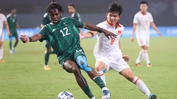 “Xì hơi” trước Saudi Arabia, U23 Việt Nam lặng nhìn Thái Lan, Myanmar nẫng vé