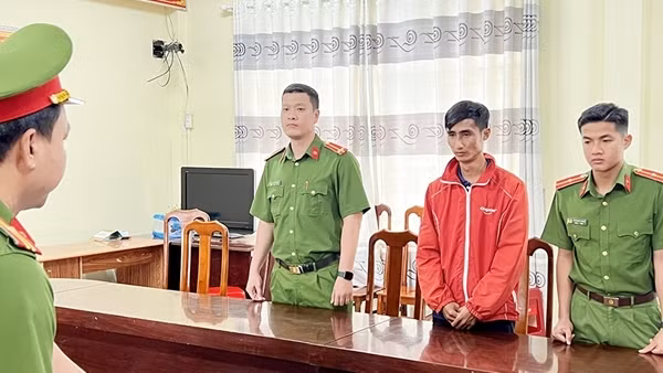 Khởi tố nhân viên công ty dược tham ô tài sản