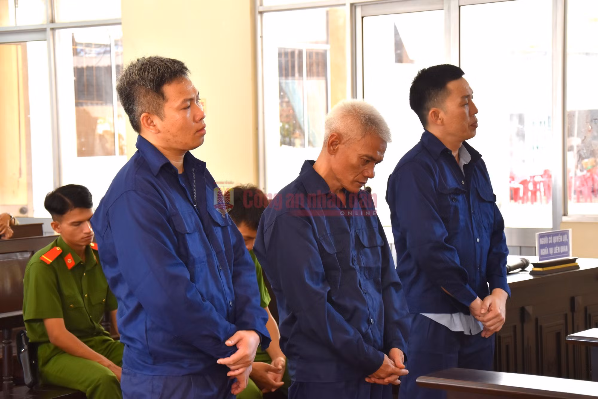 45 năm tù cho 3 đối tượng mua bán “cái chết trắng” -0