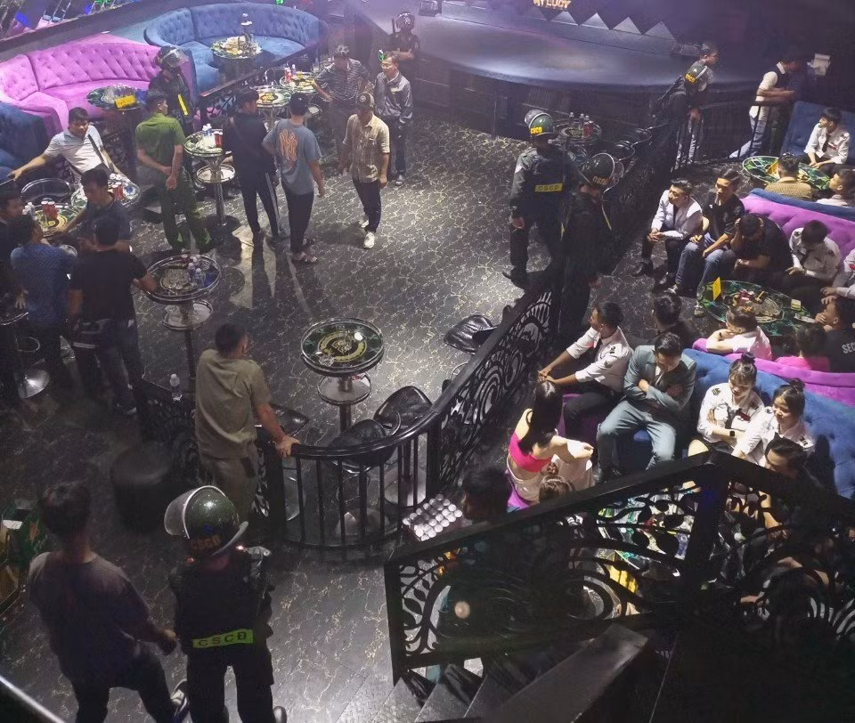 Phát hiện nhiều người dương tích ma túy tại BoomBoo Club -0