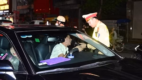 Hải Phòng, Quảng Trị xử lý hàng loạt “ma men”