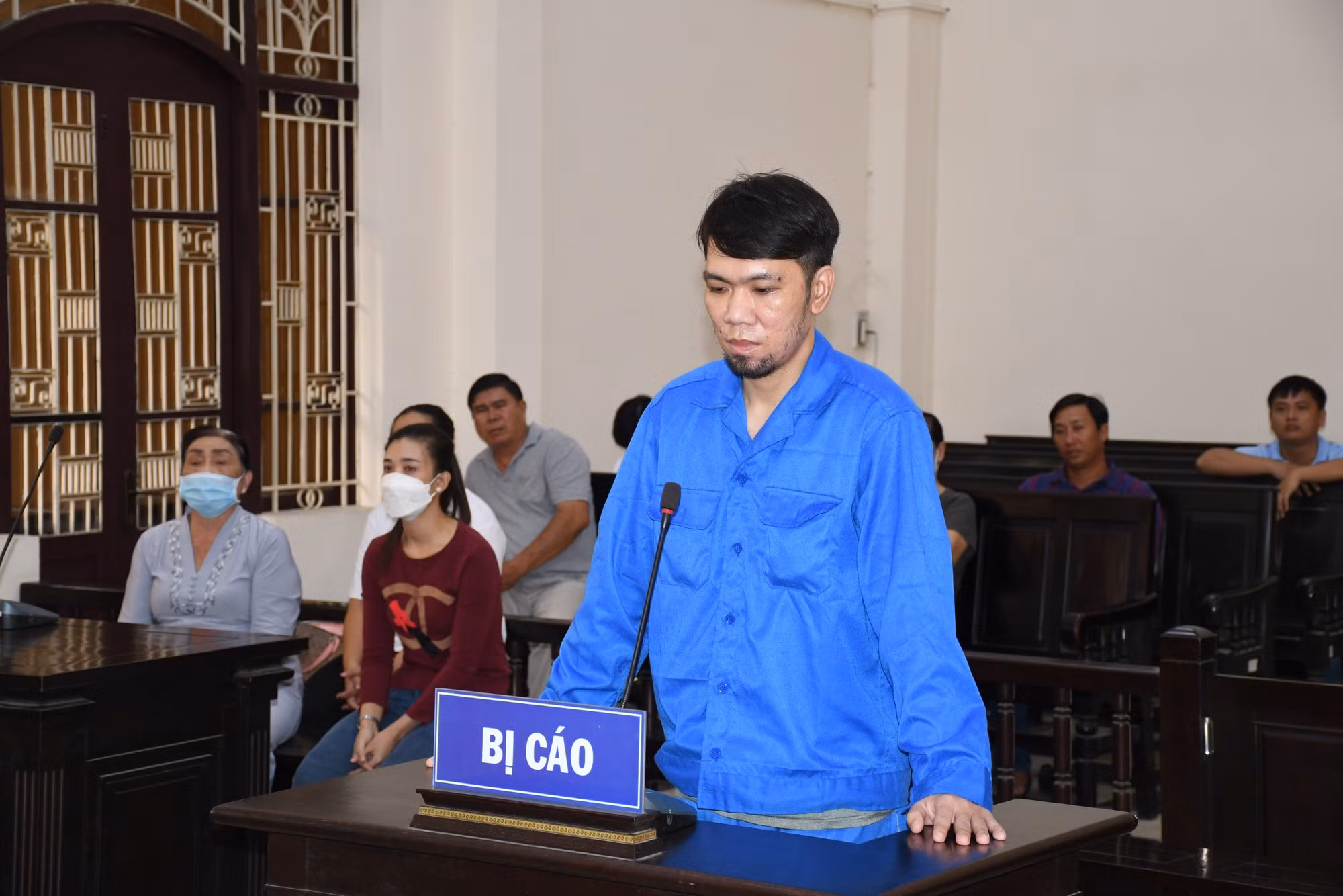 Tuyên án kẻ giết bạn gái và lái ôtô chở thi thể đến Công an đầu thú -0
