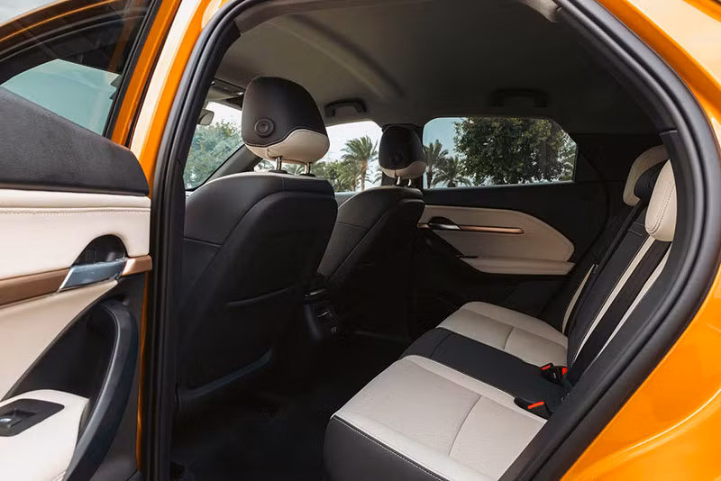 VinFast chính thức ra mắt mẫu SUV điện VF 6 -0